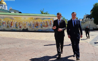 Великобритания и Украина начали переговоры о 100-летнем партнерстве