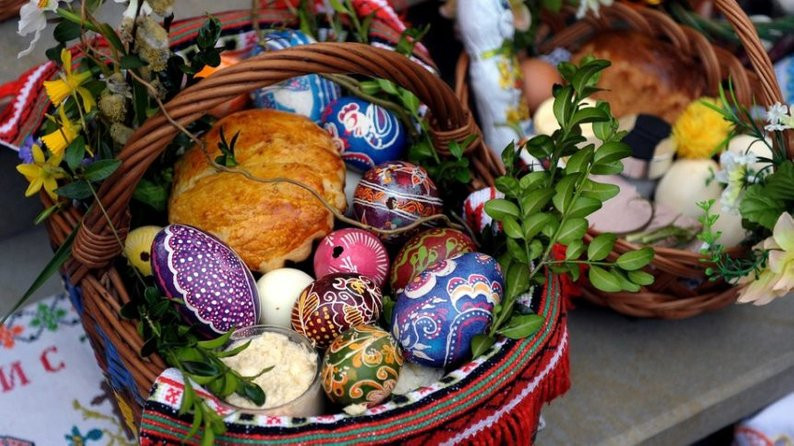 Когда в Киеве можно освятить пасхальные корзины: расписание праздничных богослужений