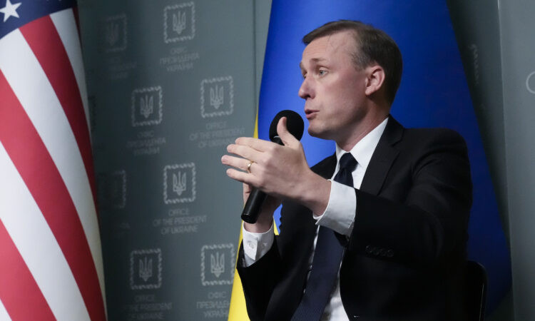 Военная помощь США в $61 млрд поможет Украине осуществить контрнаступление в 2025 году, - советник по нацбезопасности Салливан