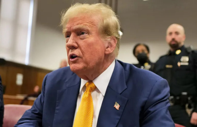 Судья пригрозил Трампу тюрьмой за нарушение запрета комментировать фигурантов дела