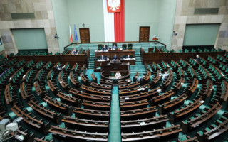 Спецслужбы Польши обнаружили прослушку в помещении, где должно было состояться выездное заседание правительства