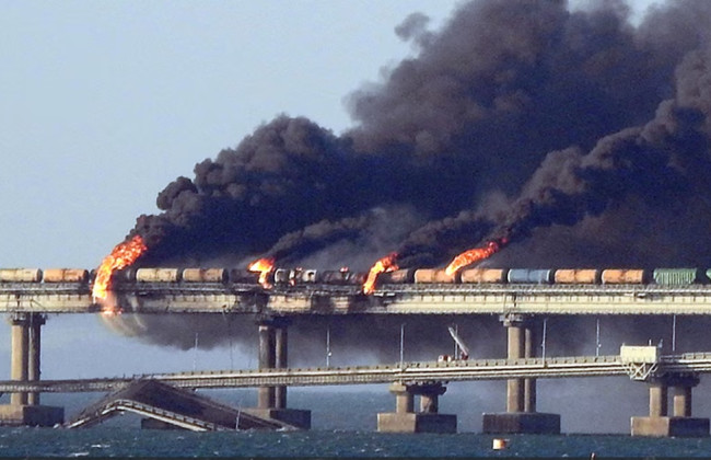 рф більше не використовує Кримський міст для постачання зброї окупантам, — ЗМІ