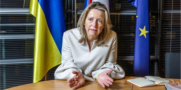 Захід може змінити ситуацію в Україні, збільшивши темпи та обсяги постачання зброї, – Міноборони Нідерландів