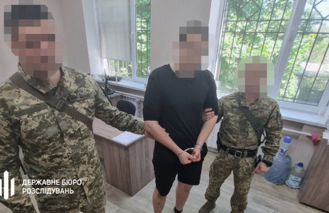 Сбежал со службы и пел песни об уклонистах: на Франковщине задержали дезертира