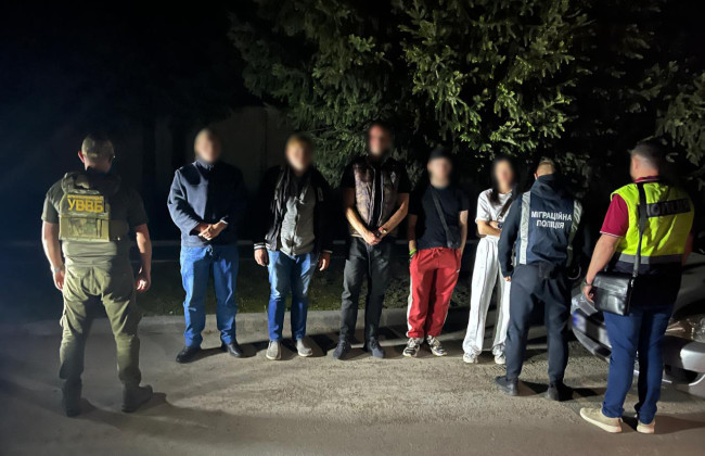 В Одесской области женщина с сообщниками за $4000 помогала мужчинам незаконно пересекать границу