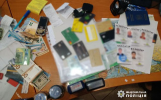 За $12 000 допомагав ухилянтам потрапити за кордон: затримали керівника благодійного фонду