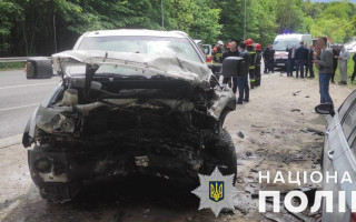 В ДТП возле Винницы погибли три полицейских из Белой Церкви: фото с места смертельной аварии