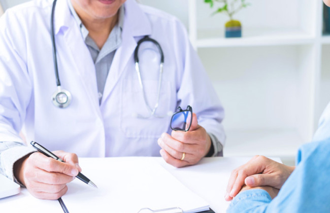 Как пациент может подать жалобу на медучреждение, если его права нарушают: алгоритм действий