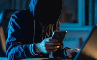 «На ваші банківські картки здійснюється хакерська атака»: шахраї вигадали нову схему