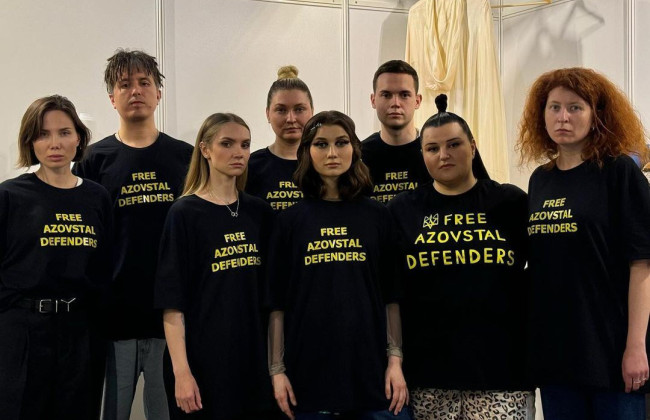 Представители Украины на Евровидении одели футболки Free Azovstal Defenders