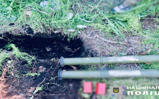 На Київщині викрили чоловіка, який торгував зброєю та боєприпасами, фото