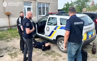 Умовний термін за 100 тисяч гривень, щоб уникнути мобілізації: на Рівненщині правоохоронець організував схему для ухилянтів