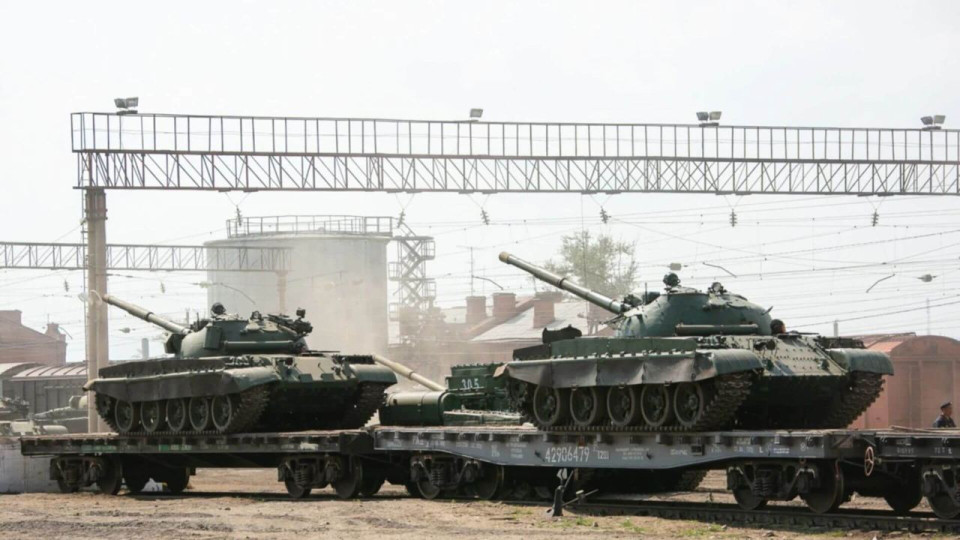 рф снова готовится направить военную технику в Беларусь