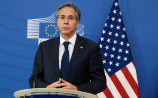 США виділяють Україні 2 млрд доларів на зброю, - держсекретар США Ентоні Блінкен
