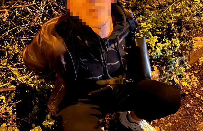 В Киеве к 9 годам лишения свободы приговорили насильника 17-летней девочки