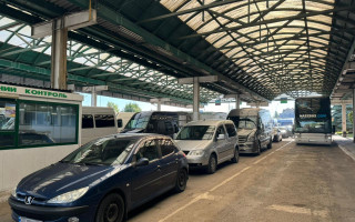 У Держприкордонслужбі пояснили черги на виїзд з України до Польщі