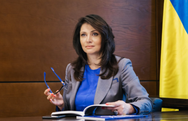 Не обновил данные за 60 дней - штраф 17-25 тысяч грн, не оплатил штраф - уголовная ответственность, - депутат Ирина Фриз