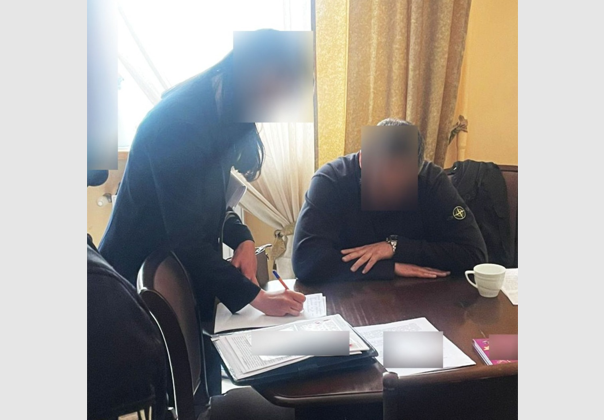 В Житомирской области разоблачили главу сельсовета, который растратил почти 2 миллиона на закупки генераторов