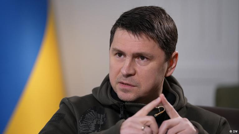 Україна знає, скільки чоловіків поїхали за кордон і не повернулися, — Михайло Подоляк