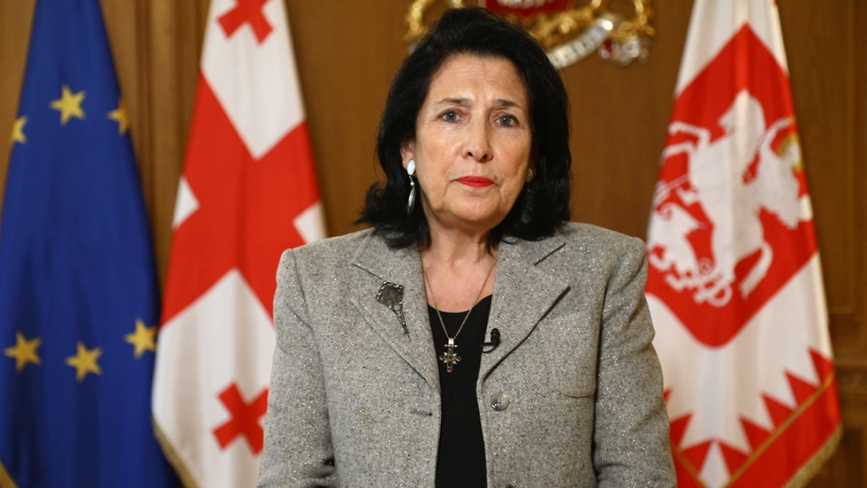 Президент Грузии Саломе Зурабишвили наложила вето на скандальный закон об «иноагентах»