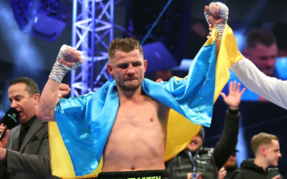 Чемпіонська ніч: український боксер Денис Берінчик переміг мексиканця Емануеля Наваррете та завоював титул WBO у легкій вазі