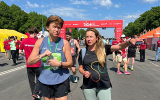 Глава МЗС Латвії пробігла напівмарафон у 21 кілометр задля збору коштів на дрони для України