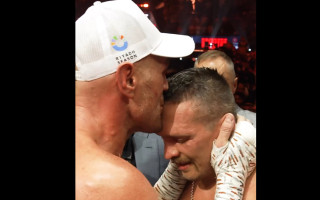 Ф'юрі разом із сім’єю хоче приїхати в Україну, щоб провести вікенд з родиною Усика