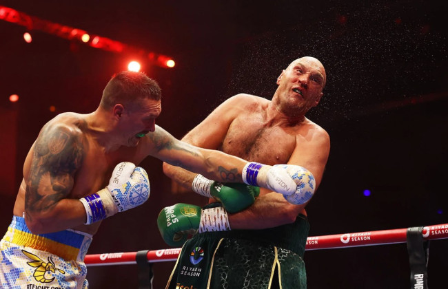 Олександр Усик переміг Тайсона Ф'юрі та став абсолютним чемпіоном світу в суперважкій вазі