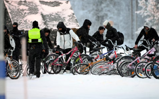 У Фінляндії планують змінити законодавство, щоб блокувати в'їзд мігрантів із території рф
