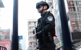 Жінка з ножем напала на початкову школу в Китаї: 2 загиблих, 10 поранених