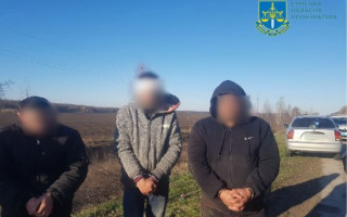 Організував розбійні напади на пенсіонерів: на Сумщині перед судом постав зловмисник