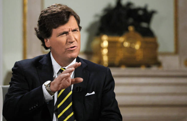 Американский журналист Такер Карлсон будет вести авторское шоу на «россия 24»