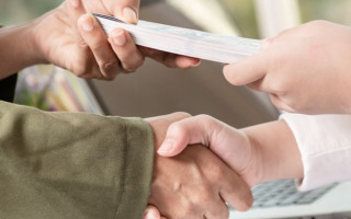 Договір позики: як допомогти, щоб не постраждали власні фінансові інтереси