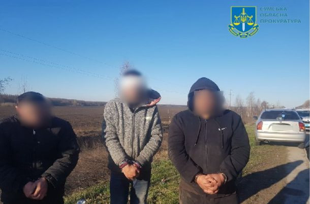 Организовал разбойные нападения на пенсионеров: в Сумской области перед судом предстал злоумышленник
