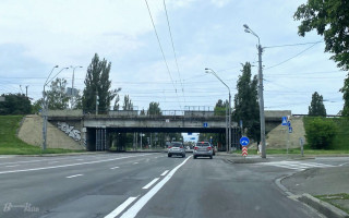 У Києві відкрили Дегтярівський шляхопровід після реконструкції