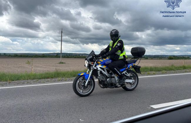 Мотопатруль задержал первых в этом сезоне нарушителей в Киеве
