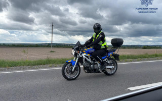 Мотопатруль затримав перших в цьому сезоні порушників в Києві