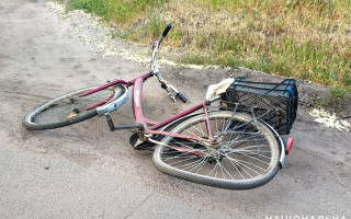 На Львівщині внаслідок наїзду мотоцикла загинув велосипедист