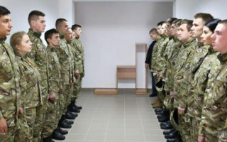 Початкова загальновійськова підготовка школярів замість допризовної: Рада ухвалила закон