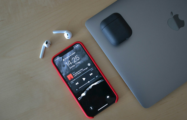 Apple борется с антимонопольным штрафом ЕС в размере €1,8 млрд после жалобы Spotify