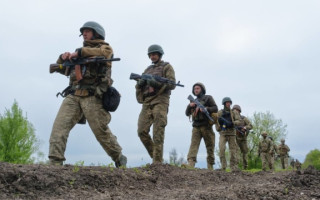 В Україні відзначають День Героїв та День морської піхоти: що ще святкують 23 травня