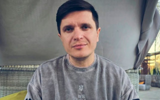 В Києві працівники ТЦК зупинили відомого шоумена Анатолія Анатоліча