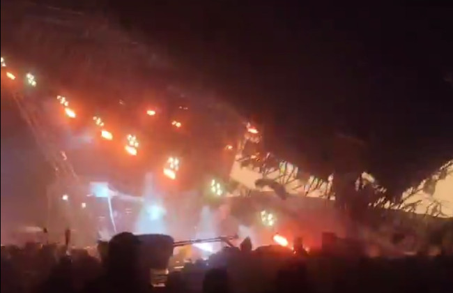 В Мексике во время предвыборного митинга обвалилась сцена: 9 погибших, более 60 раненых