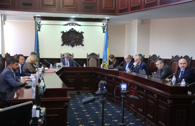 ВККС утвердила новые программы экзаменов для судей, до сих пор не прошедших процедуру квалификационного оценивания