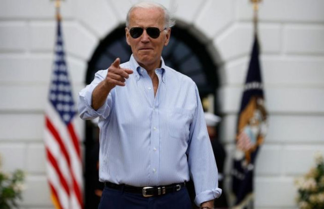 Команда Байдена ищет специалиста по мемам для предвыборной кампании