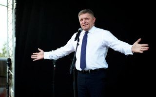 В Словакии дали прогноз относительно выздоровления Роберта Фицо