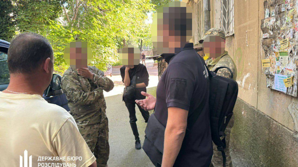 В Одеському ТЦК за $4,5-7 тисяч позначили непридатними у Реєстрі «Оберіг» щонайменше 138 військовозобов'язаних, — ДБР