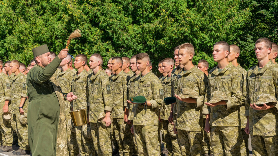 17-річні юнаки отримають повістки для прибуття до ТЦК – Сухопутні війська ЗСУ