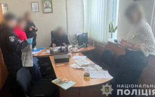 178 000 грн «відкату» за перемогу в тендері: на Сумщині повідомили про підозру представниці компанії