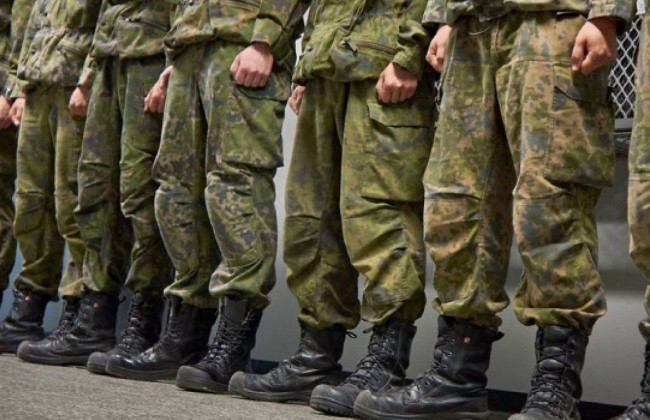 На тимчасово окупованій частині Запоріжжя росіяни примусово мобілізують чоловіків у віці від 60 до 65 років